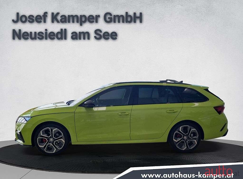 2023' Skoda Octavia photo #3
