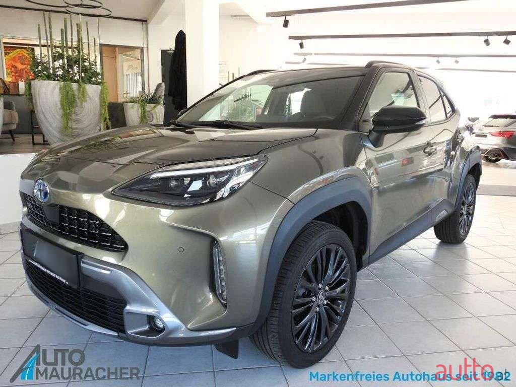 2023' Toyota Yaris Cross photo #1