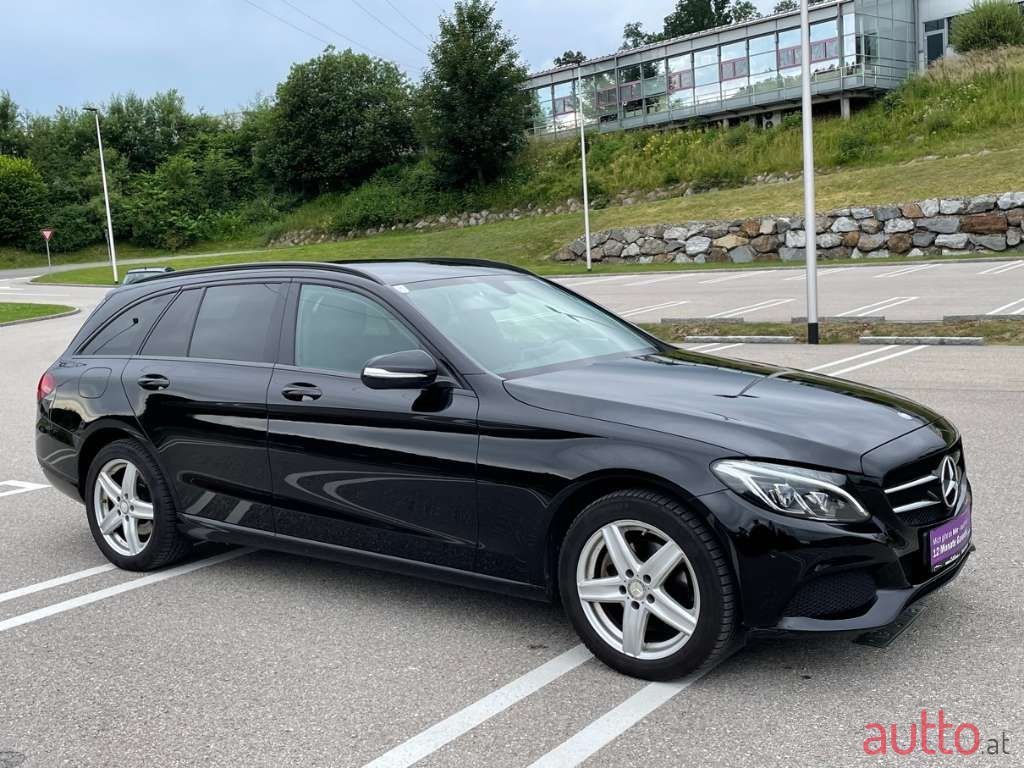 2015' Mercedes-Benz C-Klasse photo #6
