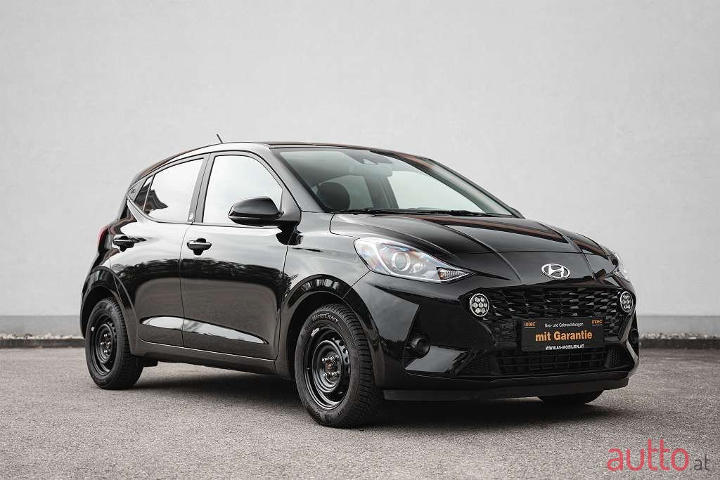 2021' Hyundai i10 photo #2