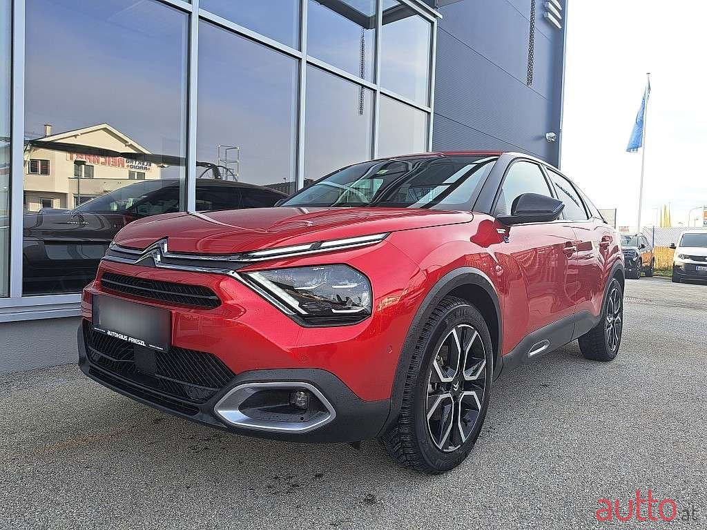 2023' Citroen C4 photo #1