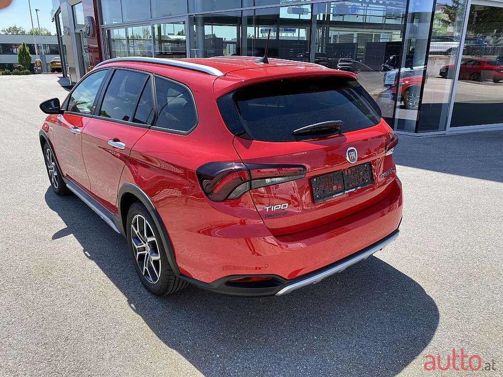 2022' Fiat Tipo photo #5