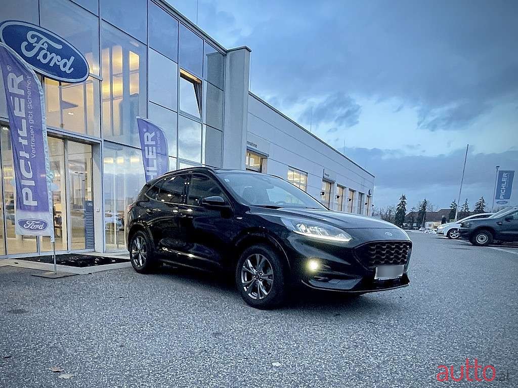 2020' Ford Kuga photo #6