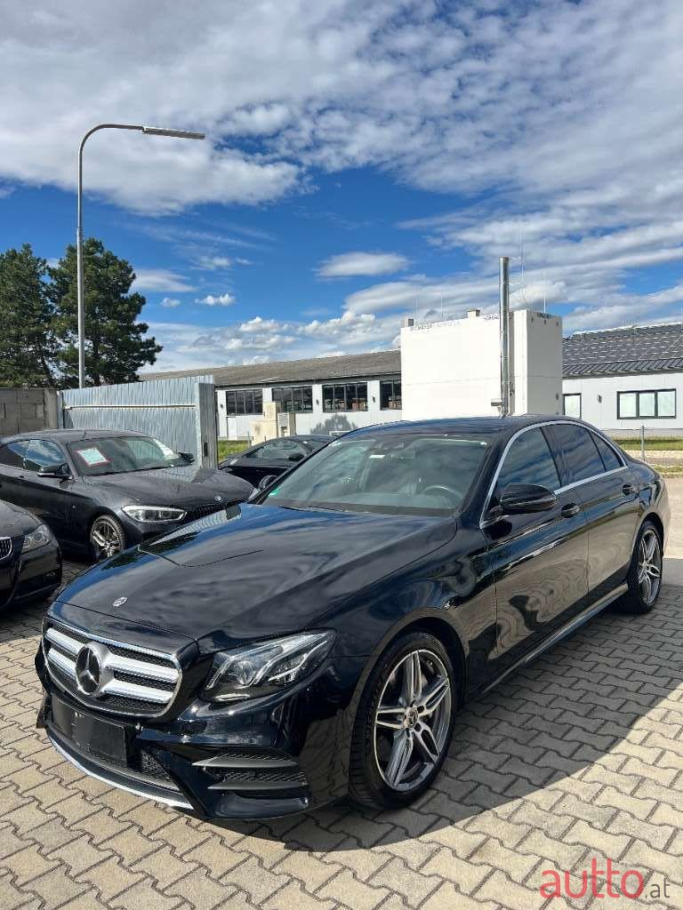 2019' Mercedes-Benz E-Klasse photo #1