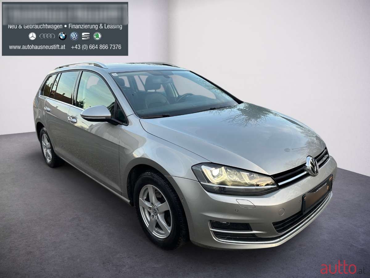 2014' Volkswagen Golf photo #2