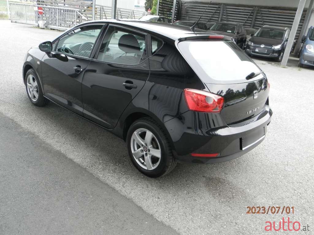 2012' SEAT Ibiza photo #6