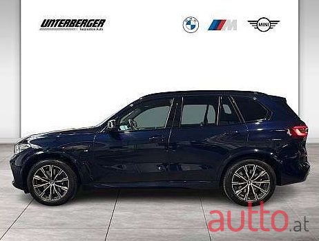 2020' BMW X5 photo #3