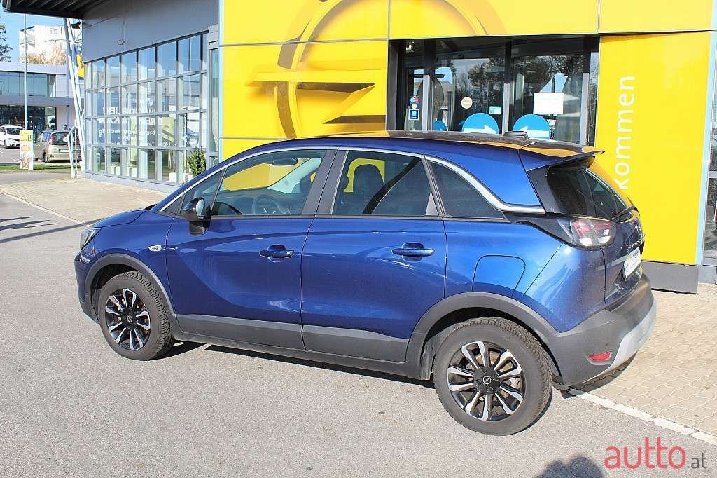 2021' Opel Crossland photo #2