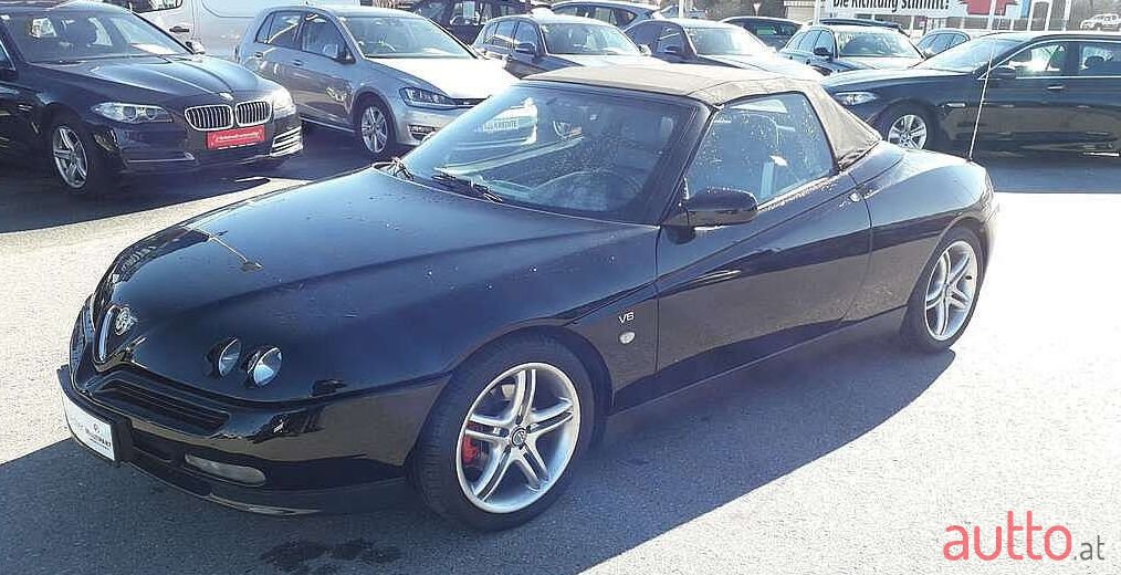 1997' Alfa Romeo Spider photo #1
