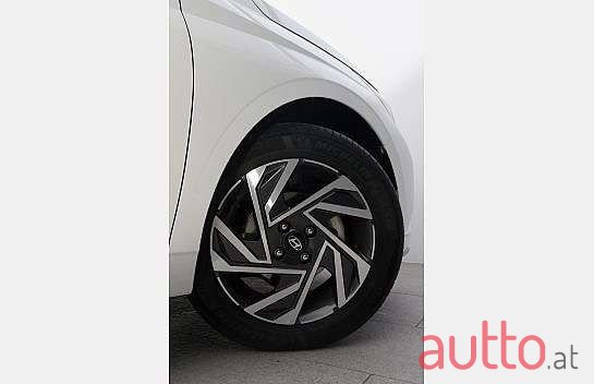 2024' Hyundai i20 photo #3