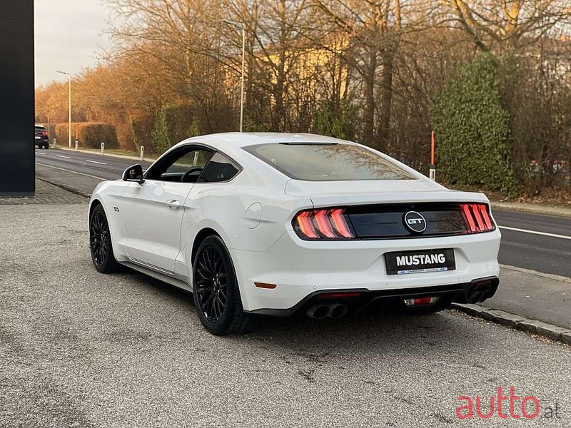 2019' Ford Mustang photo #5