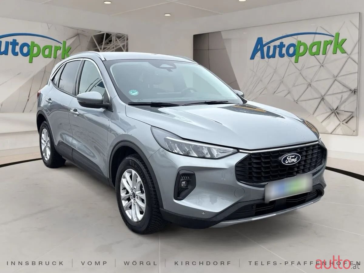 2024' Ford Kuga photo #3