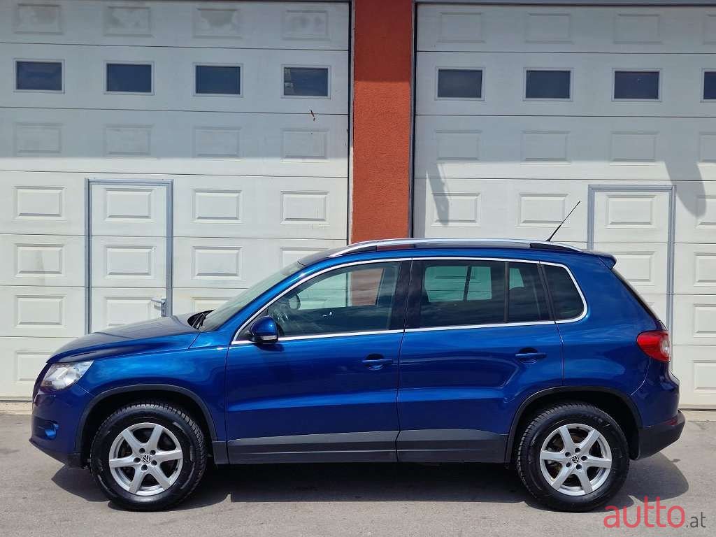 2008' Volkswagen Tiguan photo #6