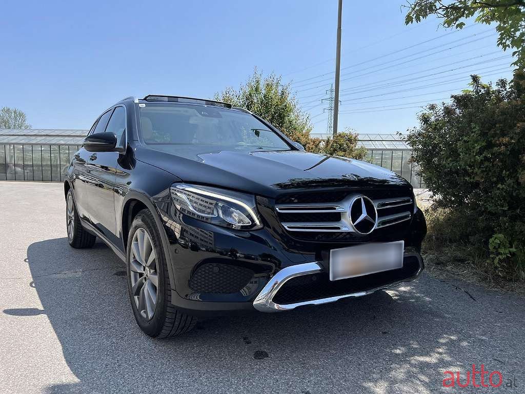 2018' Mercedes-Benz Glc-Klasse photo #1