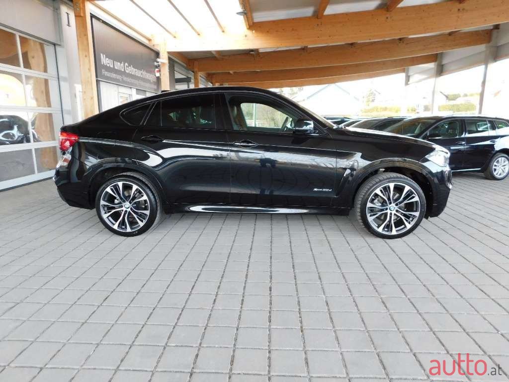 2019' BMW X6 photo #3
