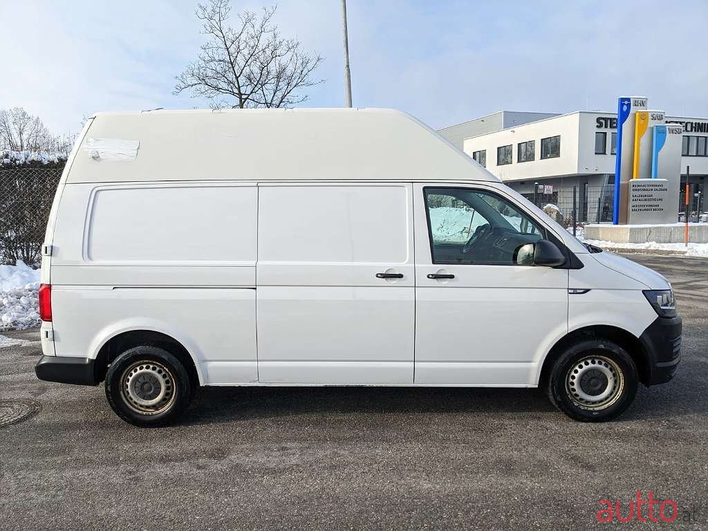 2015' Volkswagen T6 photo #4