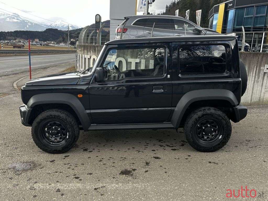 2022' Suzuki Jimny photo #4