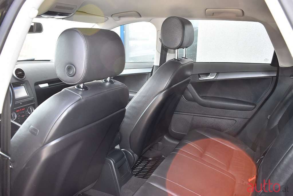 2012' Audi A3 photo #5