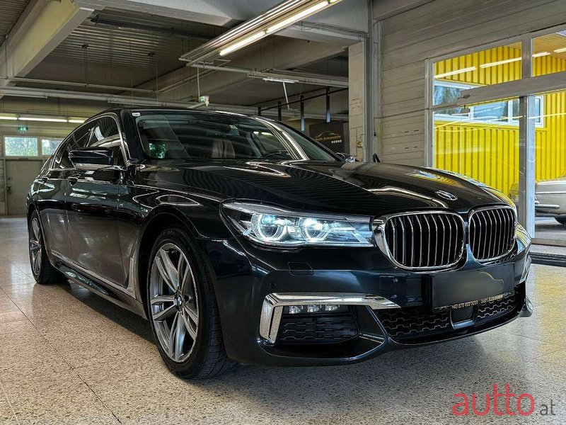 2019' BMW 7Er-Reihe photo #1