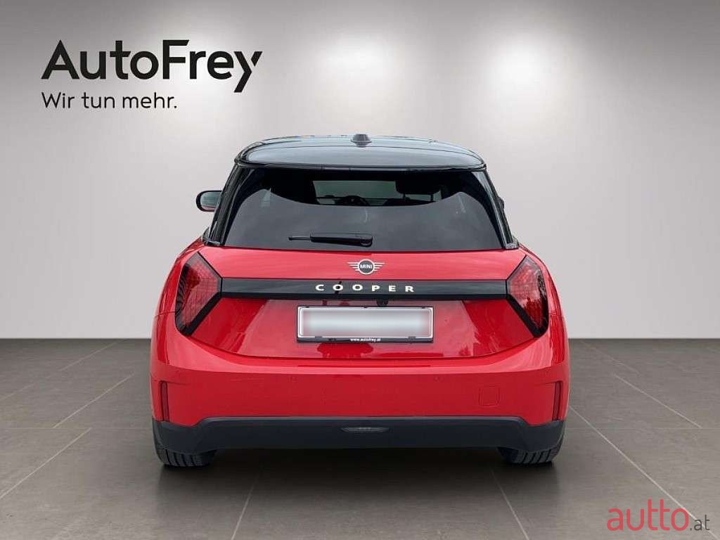 2024' MINI Cooper photo #3