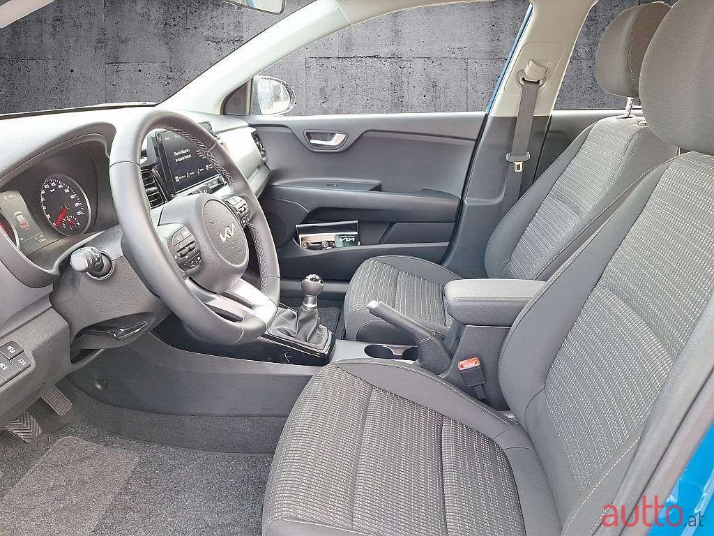 2024' Kia Stonic photo #5