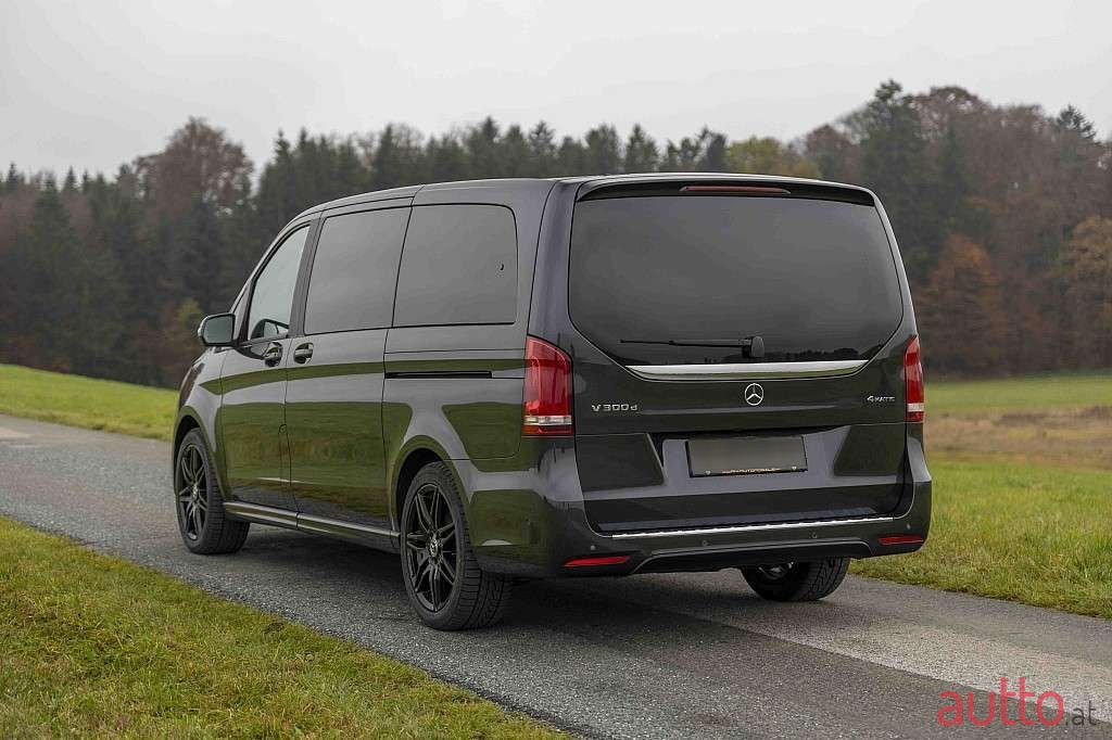 2020' Mercedes-Benz V-Klasse photo #4