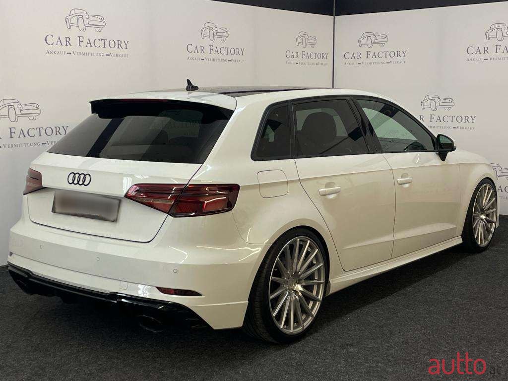 2017' Audi A3 photo #2