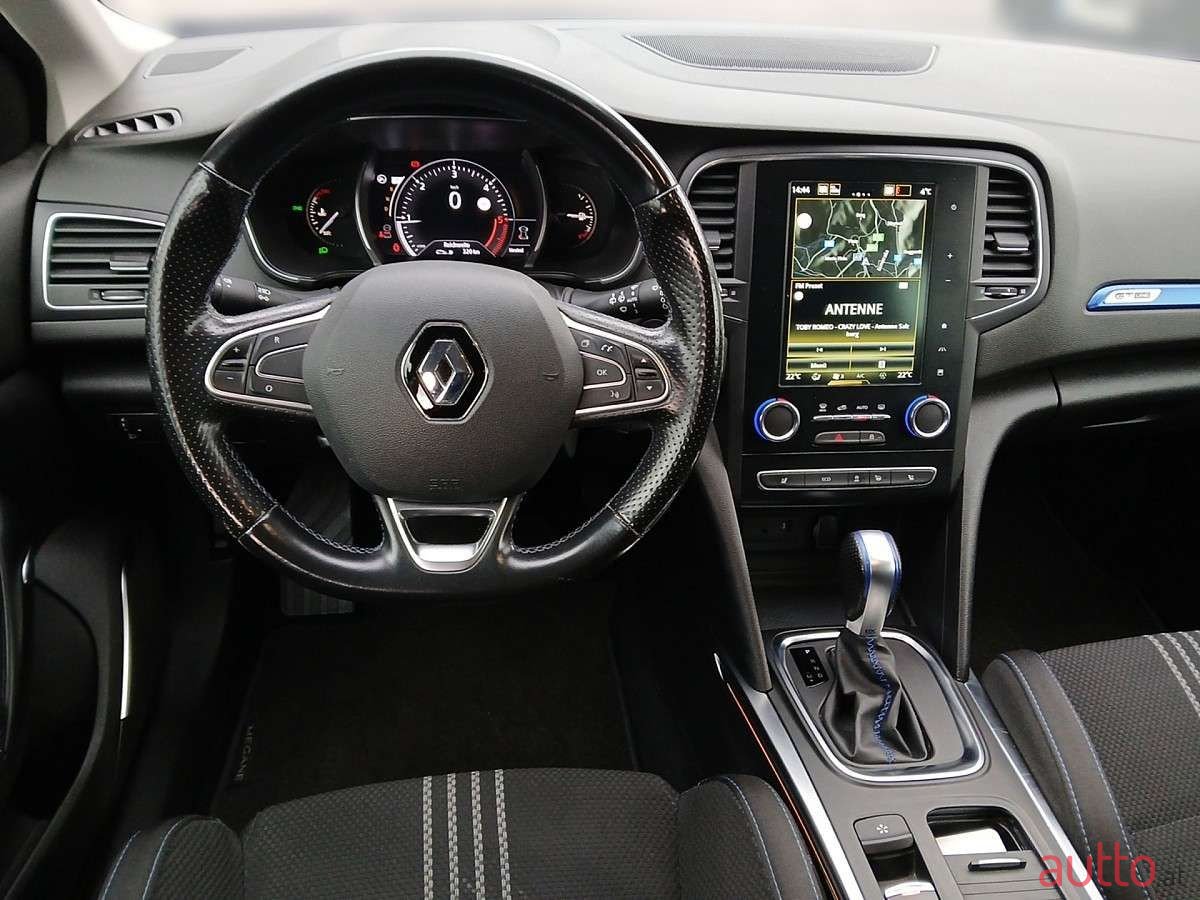 2019' Renault Megane photo #6