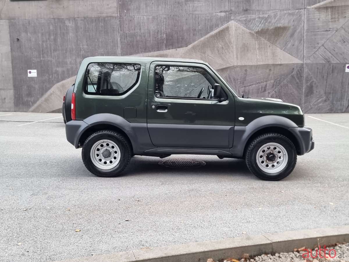 2016' Suzuki Jimny photo #2