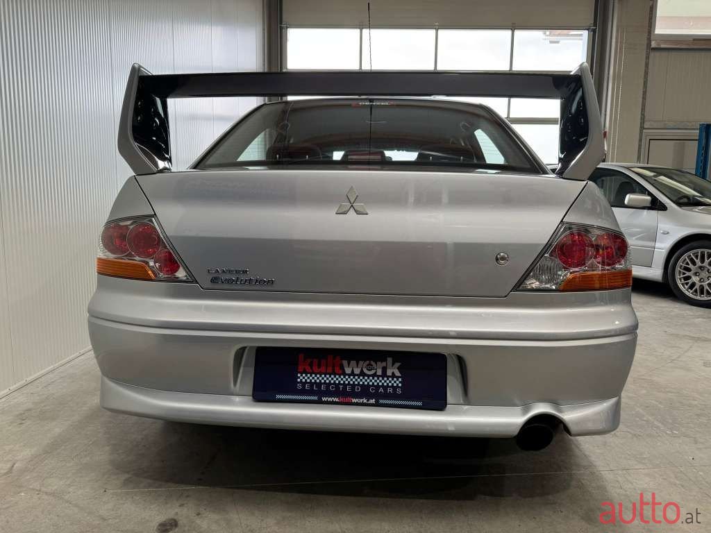 2004' Mitsubishi Lancer photo #5