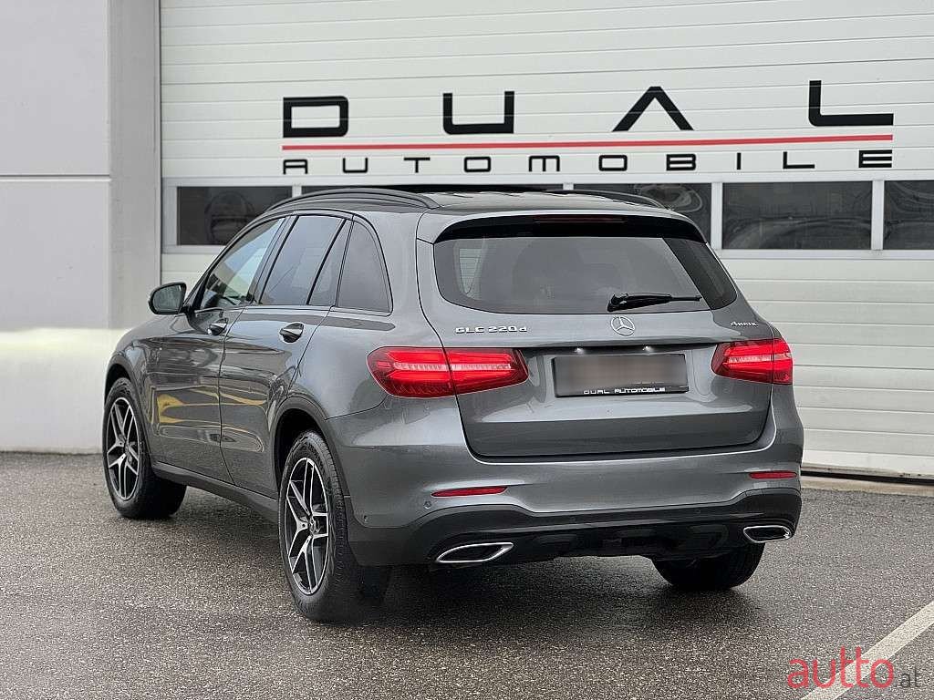 2017' Mercedes-Benz Glc-Klasse photo #3
