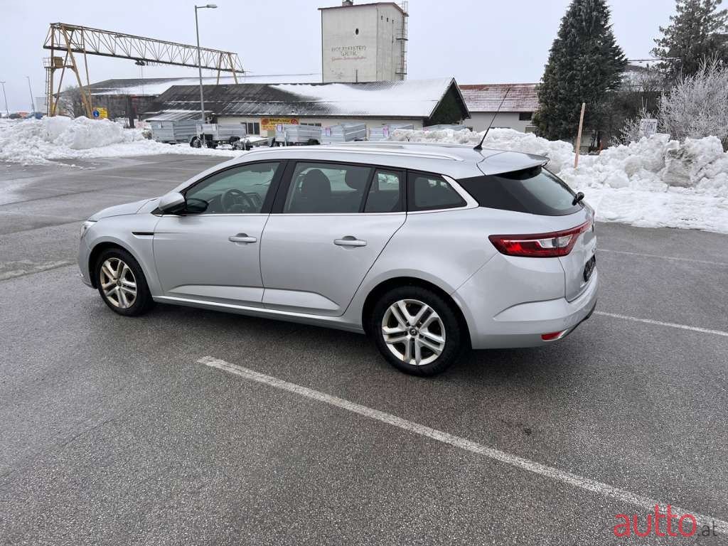 2018' Renault Megane photo #4