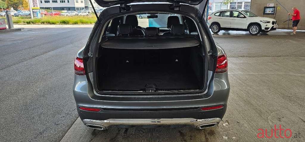 2021' Mercedes-Benz Glc-Klasse photo #4