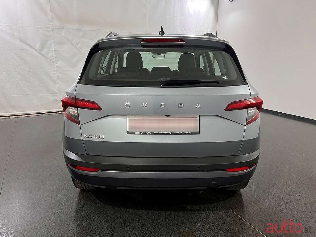 2020' Skoda Karoq photo #5