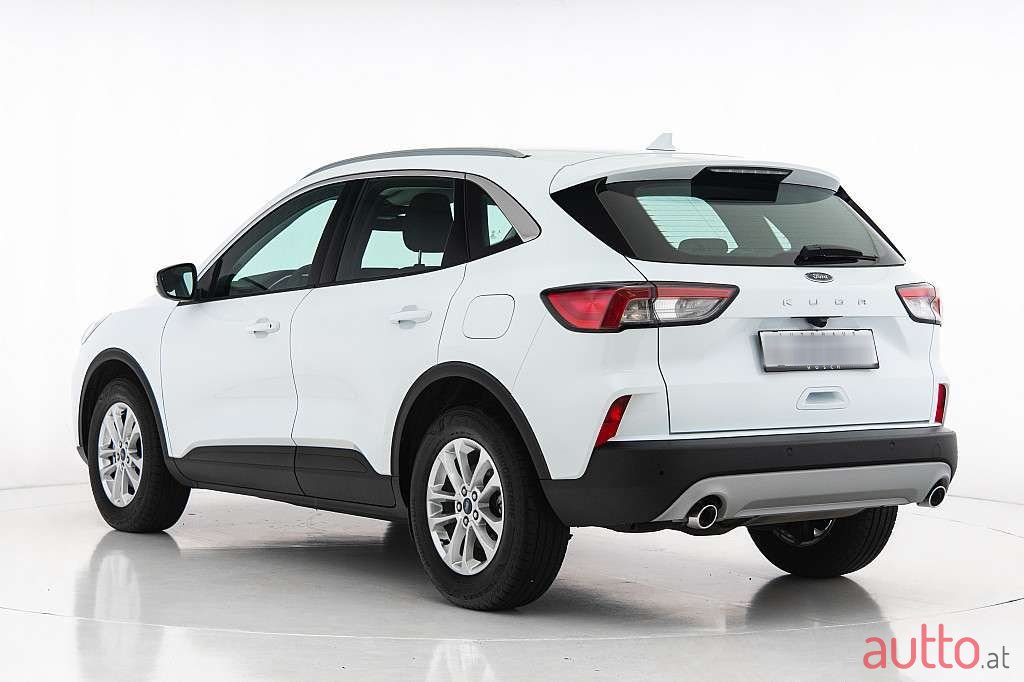 2022' Ford Kuga photo #3