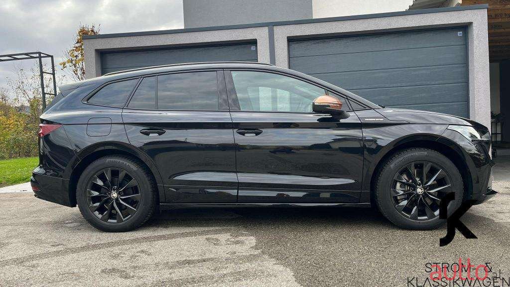 2022' Skoda Enyaq photo #1