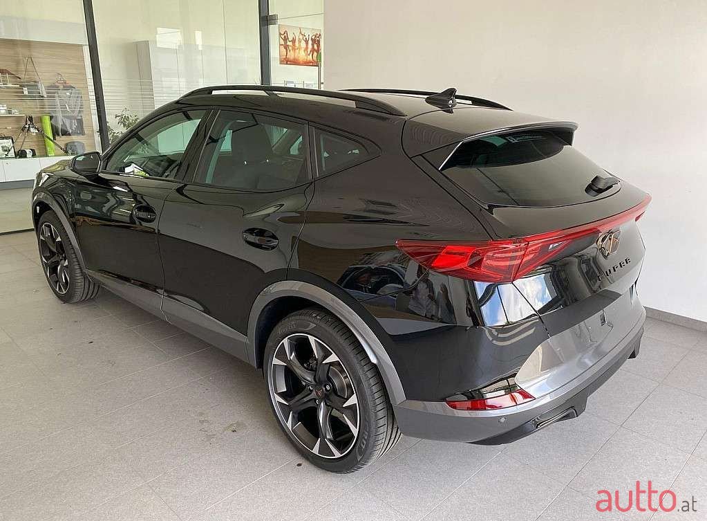 2022' Cupra Formentor photo #2