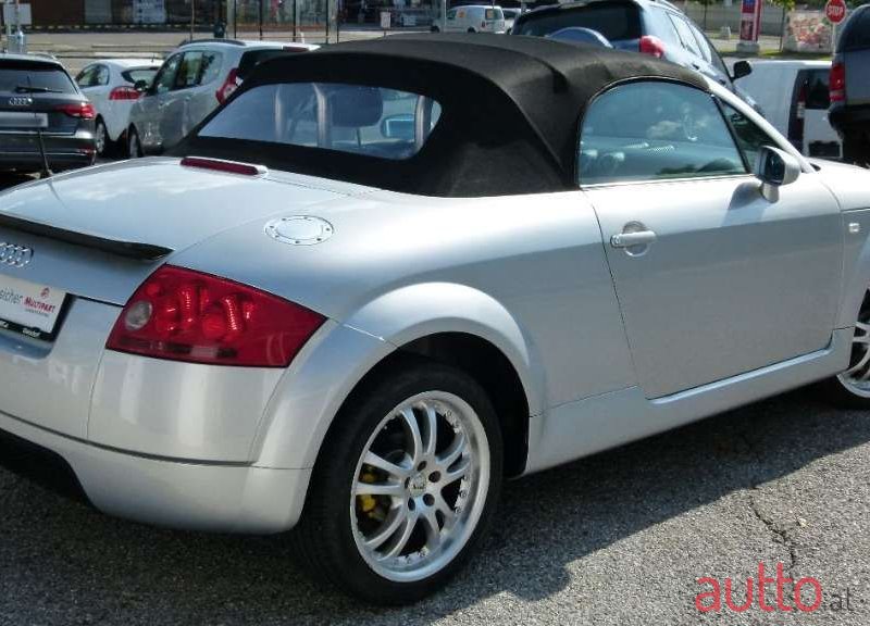 2004' Audi TT photo #4