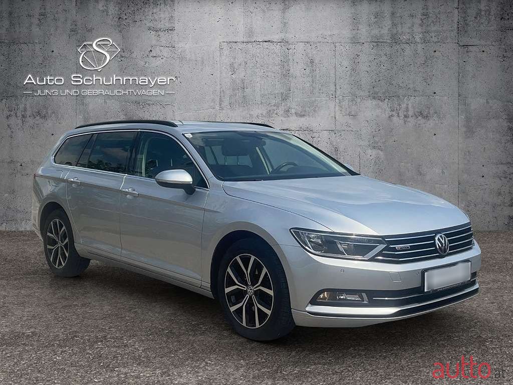 2019' Volkswagen Passat photo #6