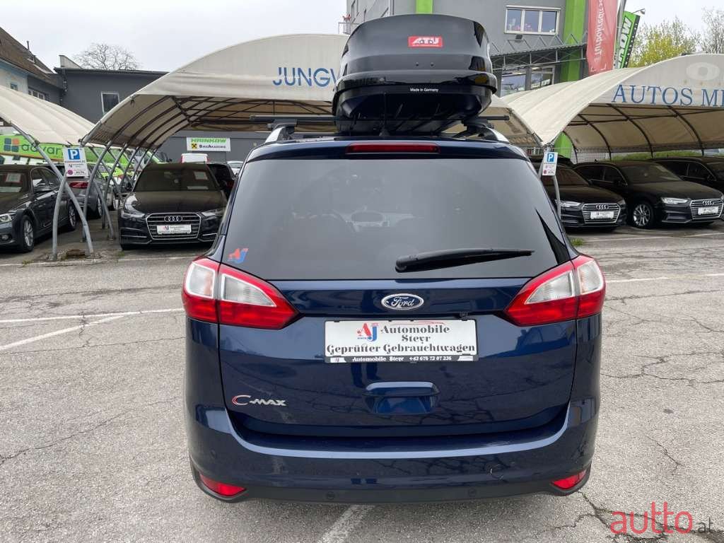 2011' Ford C-MAX photo #6