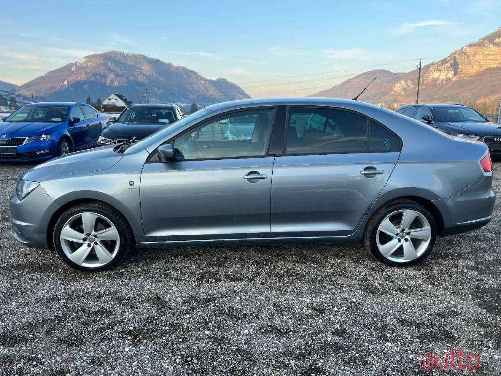 2013' SEAT Toledo photo #4