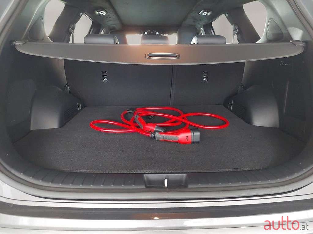 2023' Hyundai Santa Fe photo #2