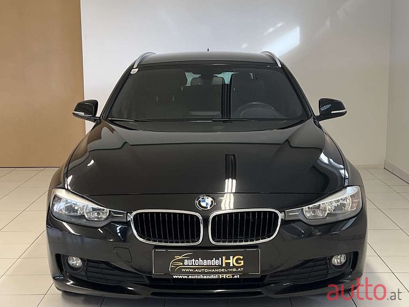 2013' BMW 3Er-Reihe photo #3
