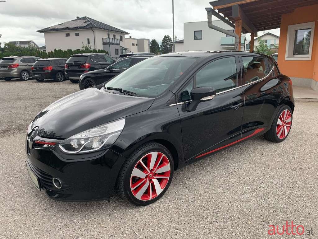 2016' Renault Clio photo #1