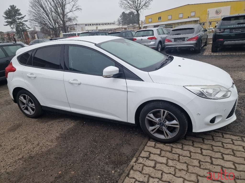 2014' Ford Focus photo #2