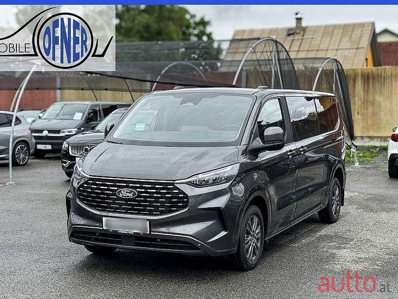 2024' Ford Tourneo photo #1