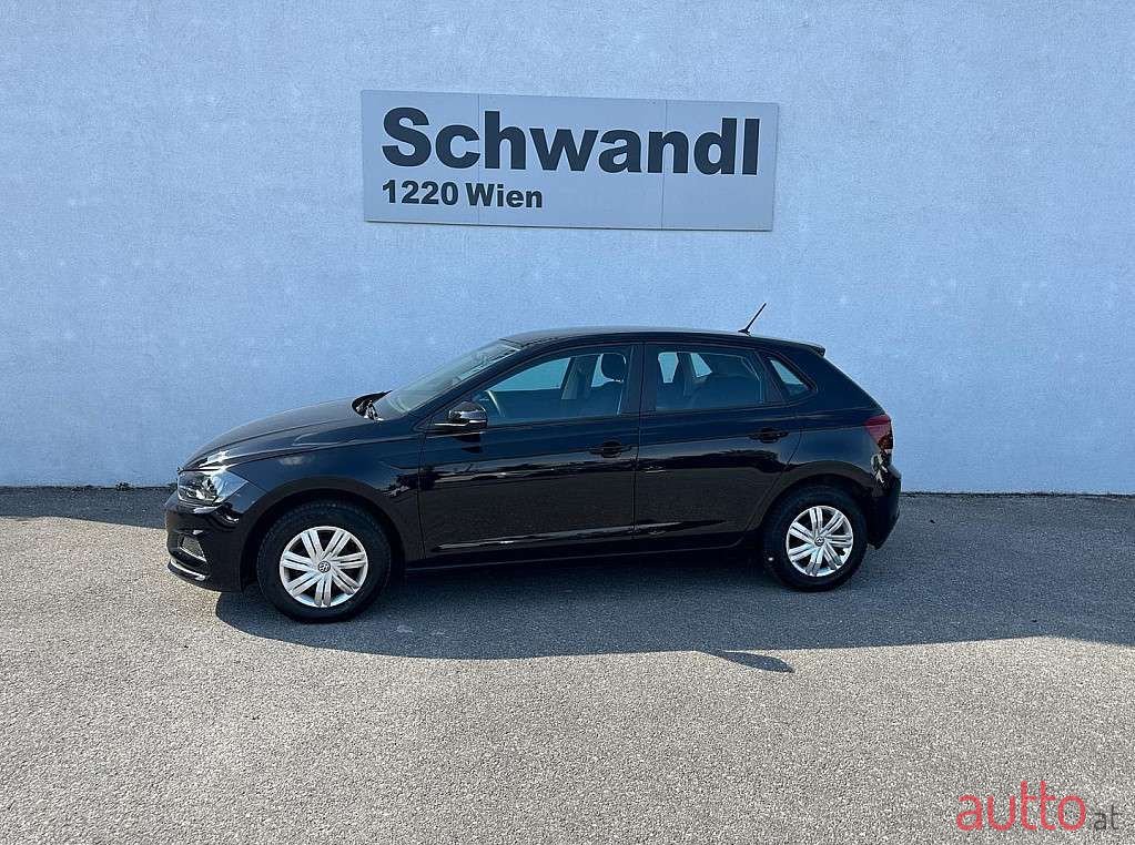 2020' Volkswagen Polo photo #1
