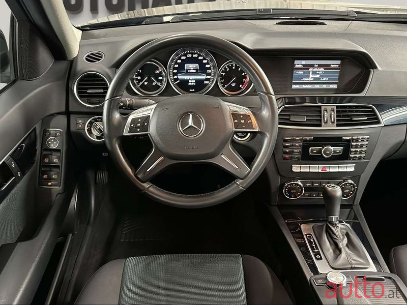 2013' Mercedes-Benz C-Klasse photo #5