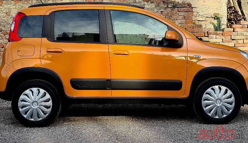 2016' Fiat Panda photo #6