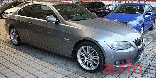 2011' BMW 3Er-Reihe photo #1